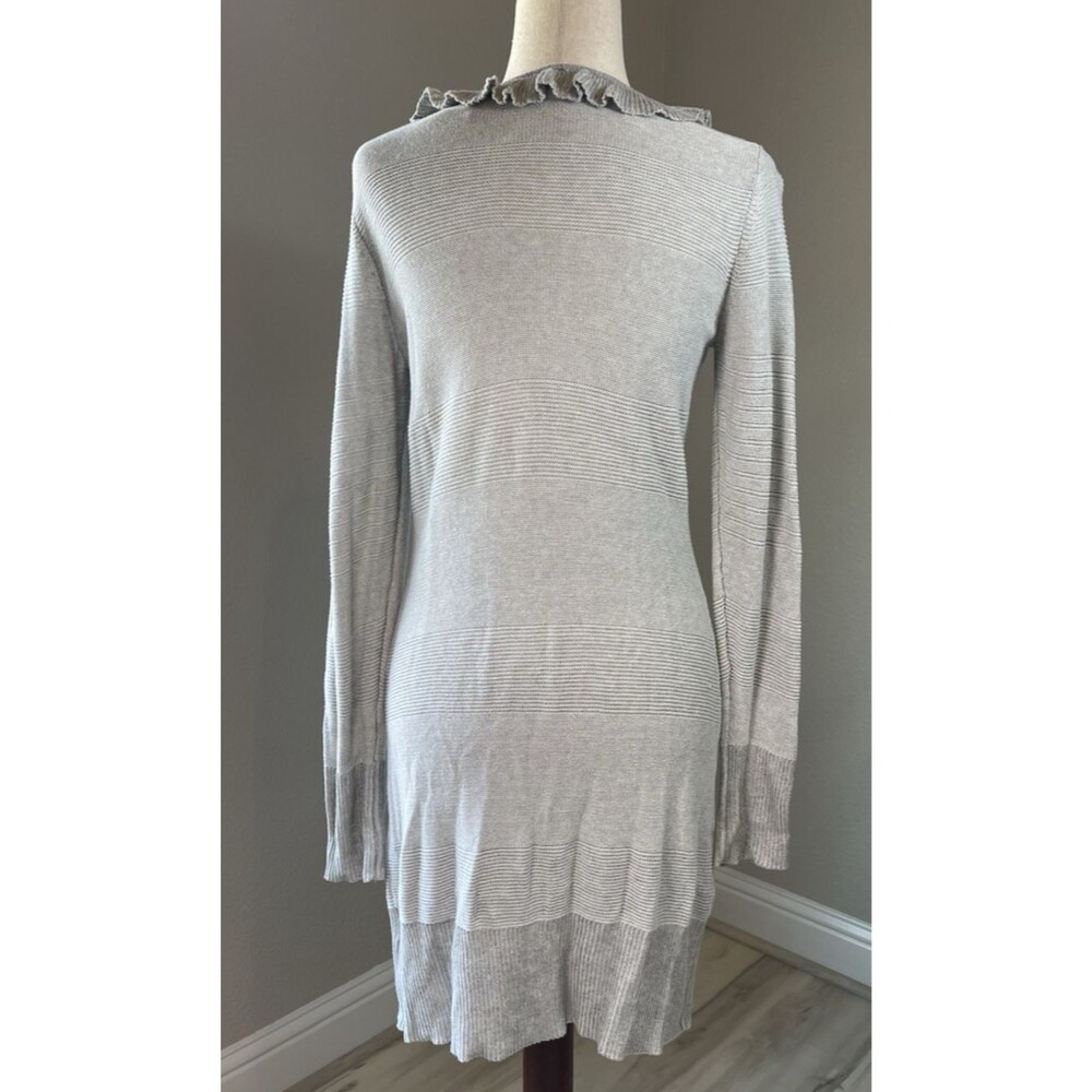 Elle NWT womens long tail button gray lightweight cardigan Small - Picture 3 of 8